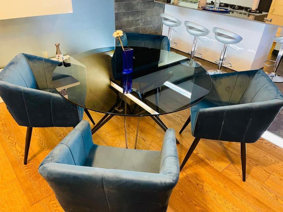Moderno Loft Alle Porte Di Milano - 115Mq - 3 Posti Кормано Екстериор снимка